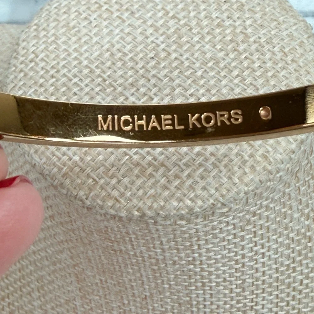 Michael Kors bangle love bracelet rhinestones gold tone size 6.25